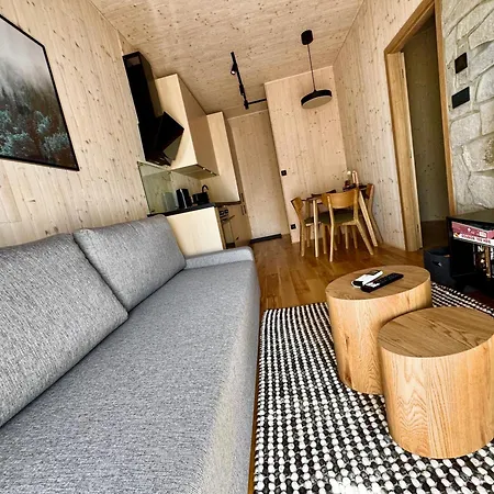 Апартаменты 1-bedroom Adam With Free Parking *